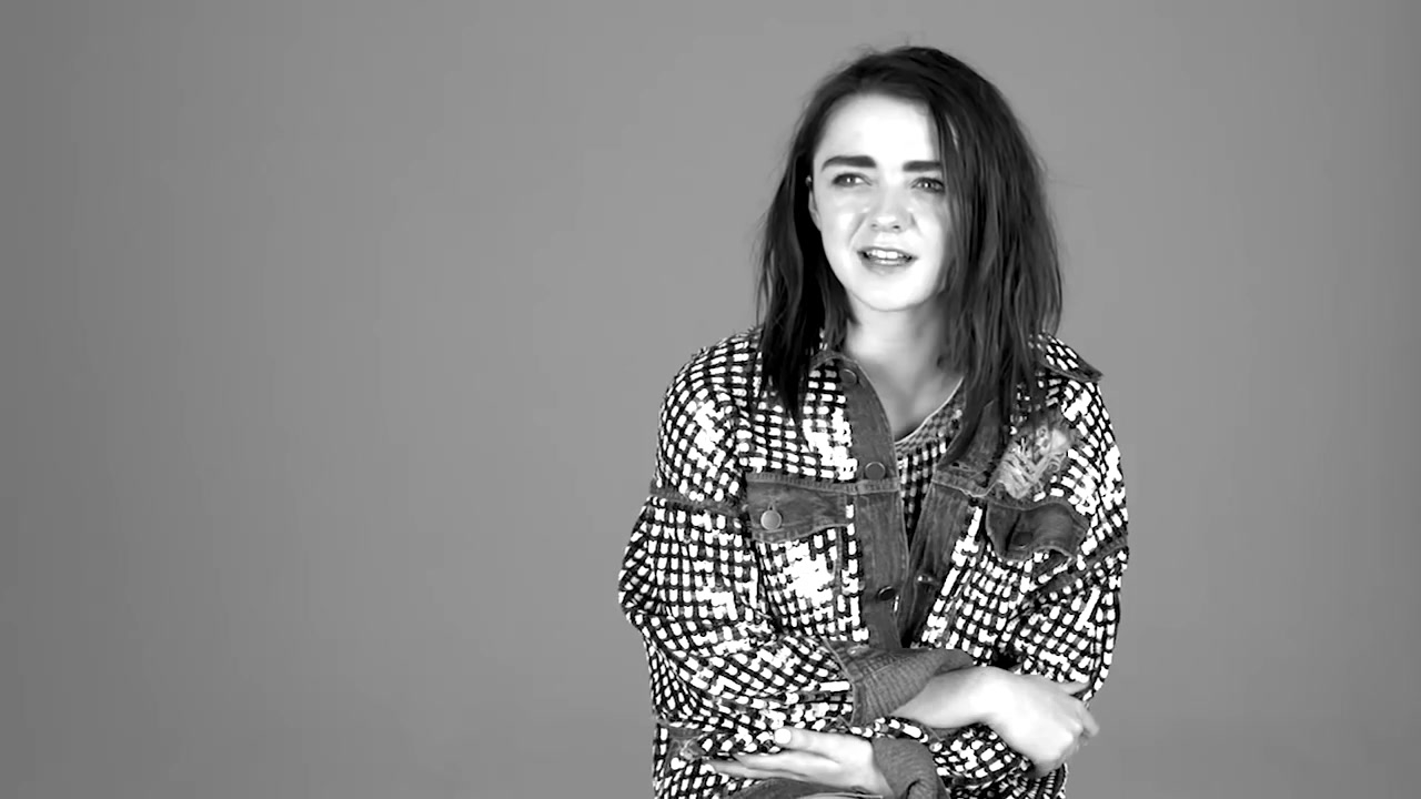 Maisie_Williams_plays__Would_You_Rather__with_GLAMOUR__62.jpg