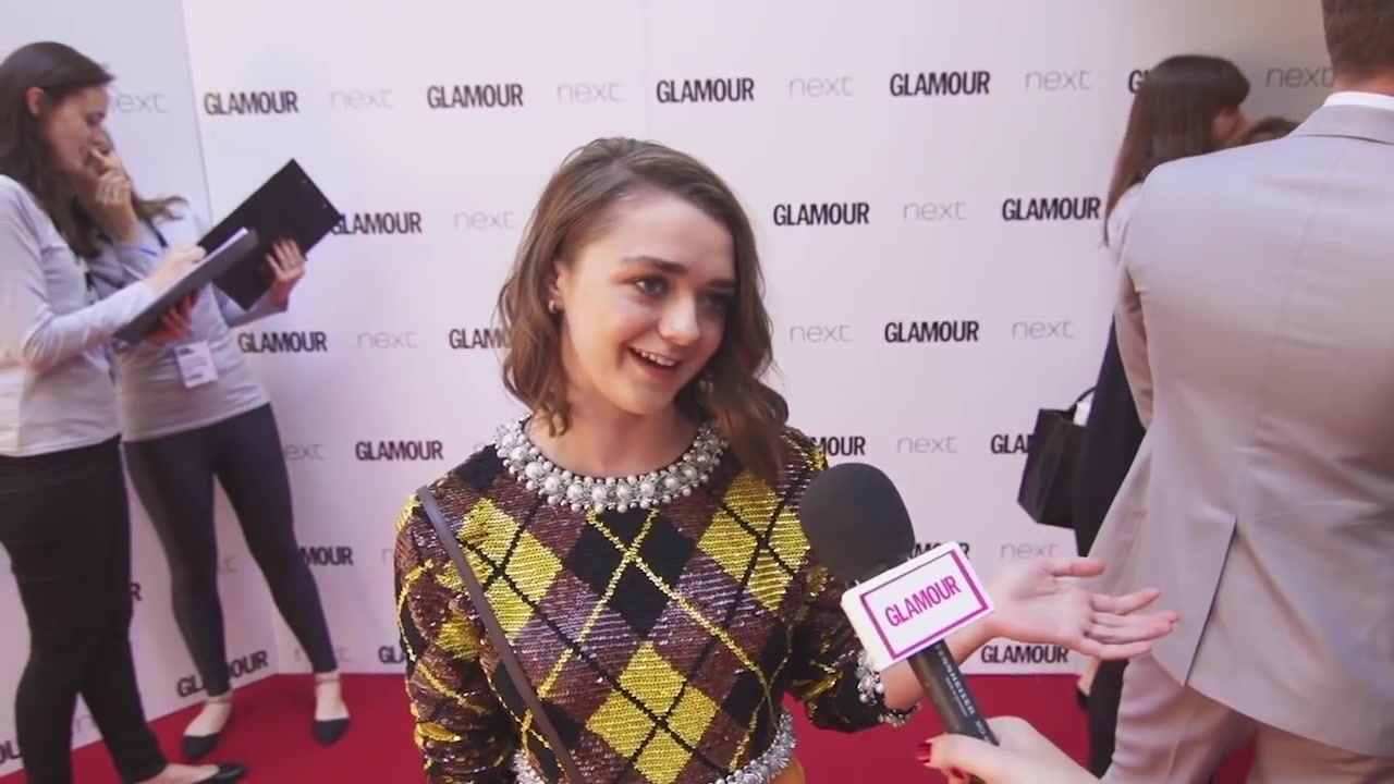 Maisie_Williams_Game_of_Thrones_Interview_Glamour_Awards_2015_263.jpg