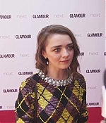 Maisie_Williams_Game_of_Thrones_Interview_Glamour_Awards_2015_145.jpg